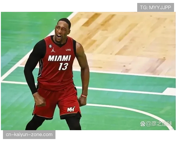 大卫·罗宾逊内线统治力拉开空间，防守效率改变比赛节奏