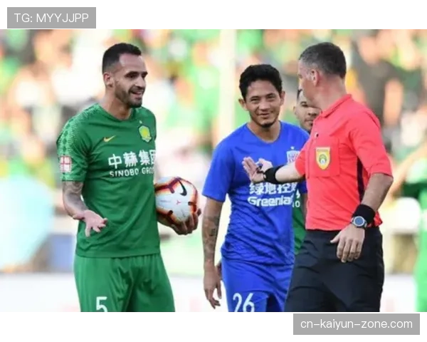 禁区内手球为何时判罚才算犯规？裁判尺度全解析