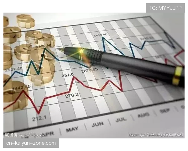 篮球比赛中的非法挡拆如何判定？一招教会你看懂规则