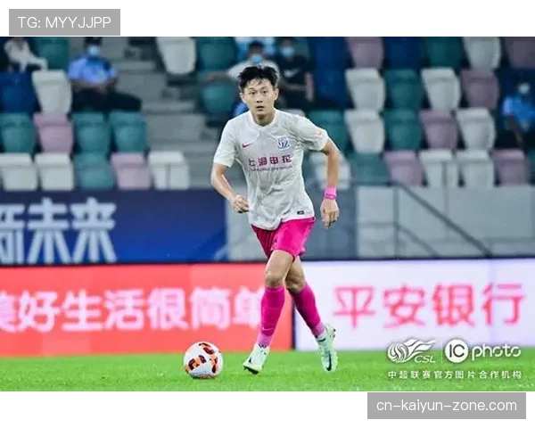 郑智回撤接应如何成为关键战中的攻防转换枢纽 郑智回撤接应如何成为关键战中的攻防转换枢纽